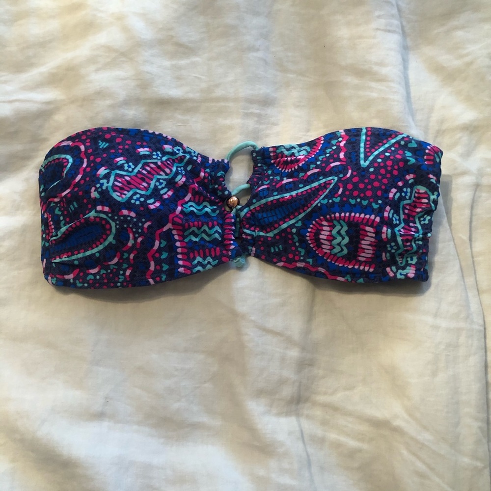 Bandeau bikini top